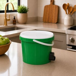 maz-5lt-plst-buckt-urn-155x165-green